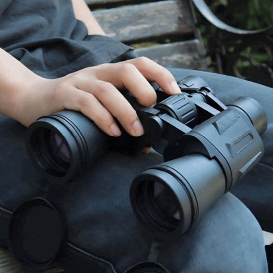 main tenant jumelles randonnee